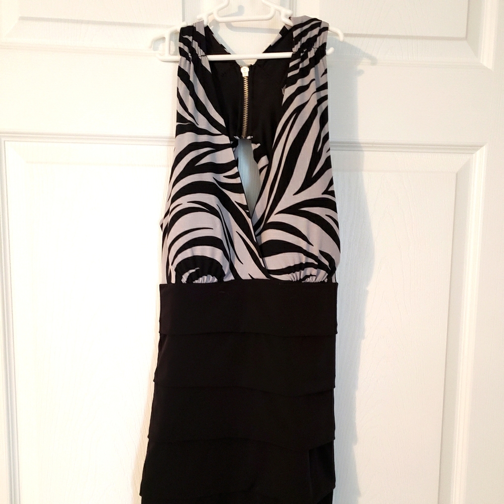 Juniors dress